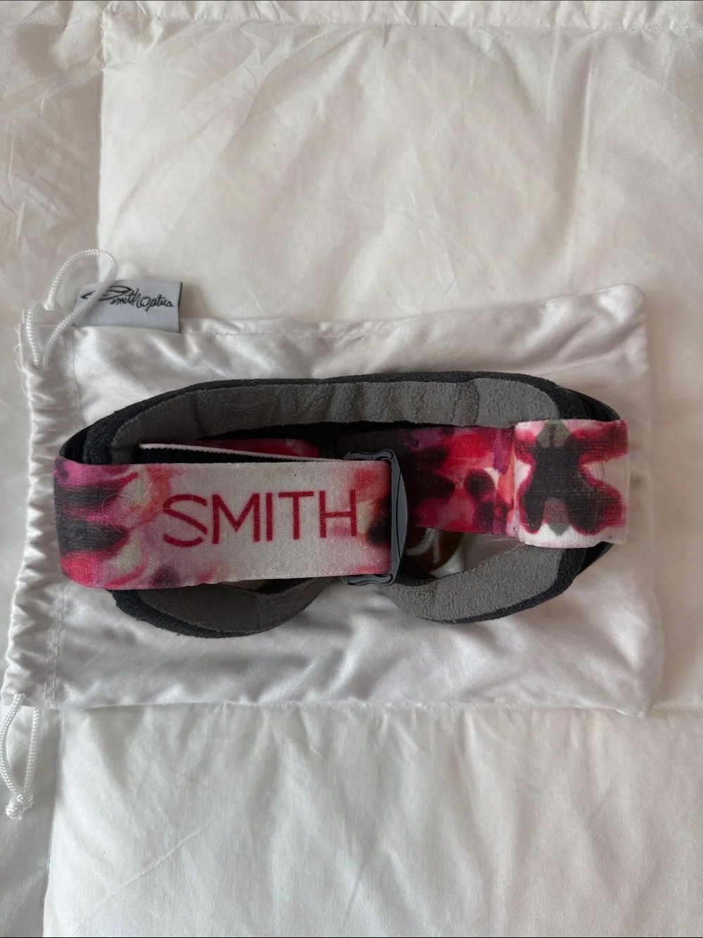 Smith Optics Black Frame Ski Goggles with Red-Orange Mirrored Lens